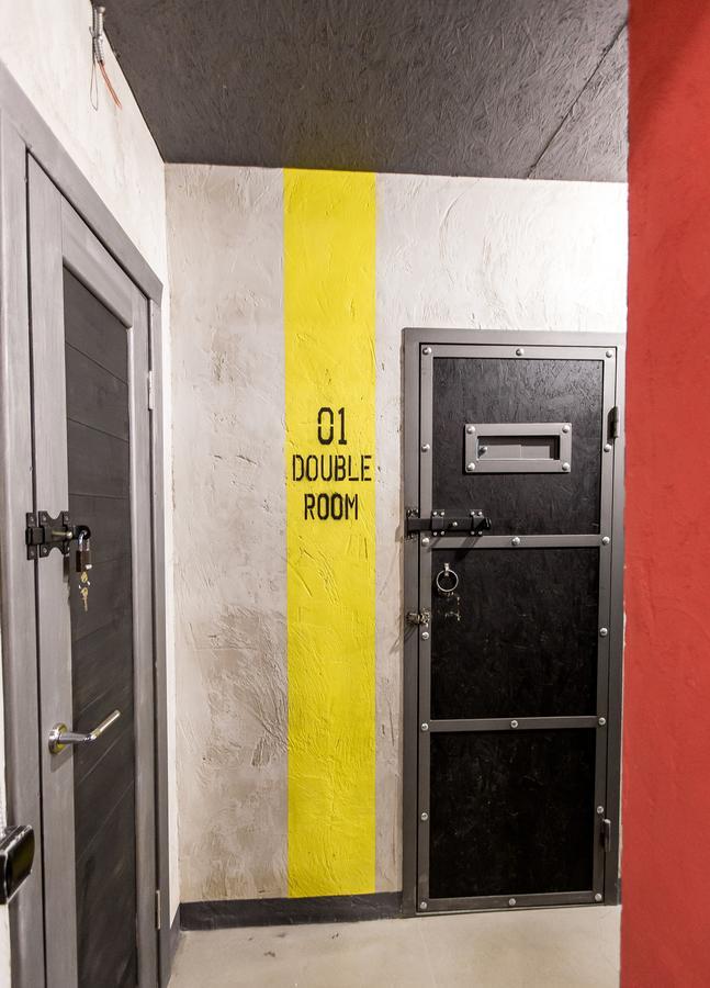 بيت شباب Lviv Loft Prison المظهر الخارجي الصورة