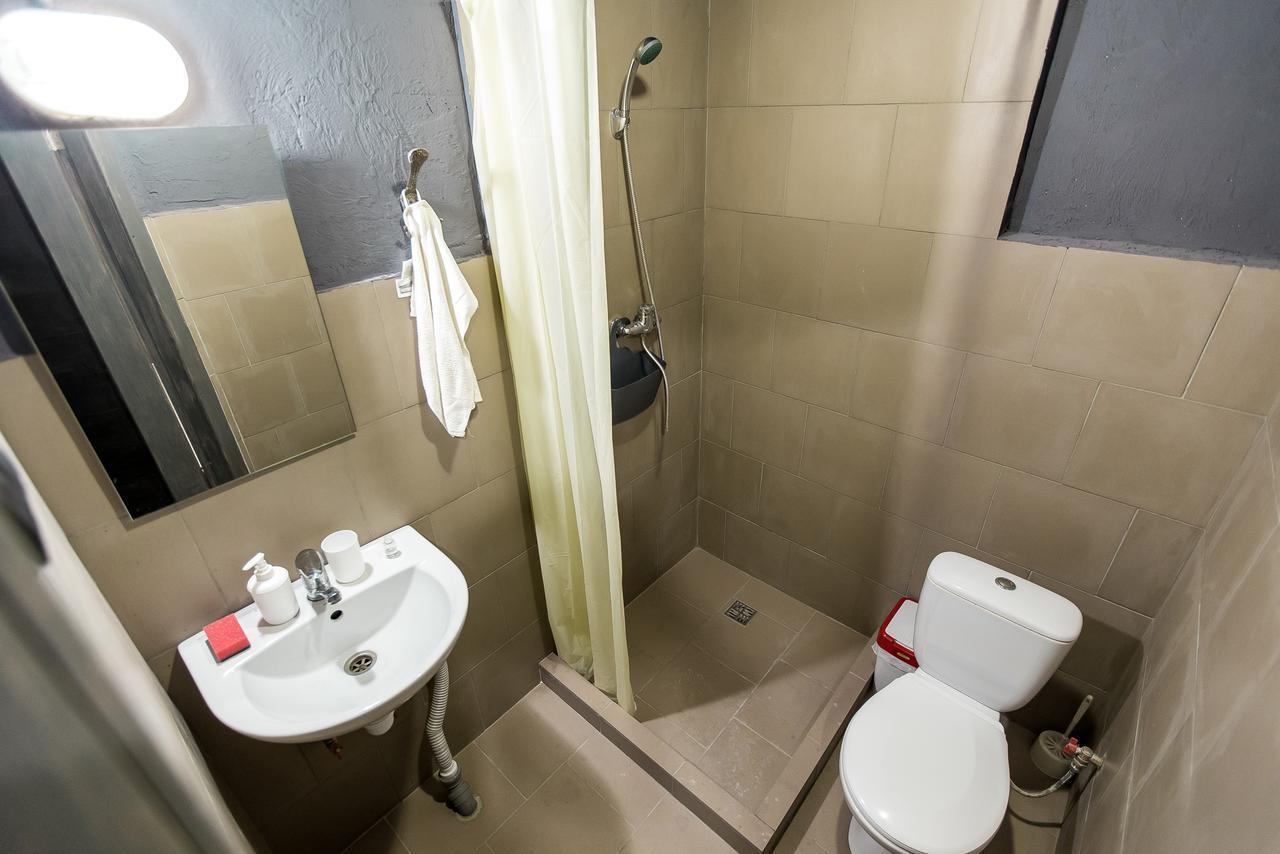 بيت شباب Lviv Loft Prison المظهر الخارجي الصورة