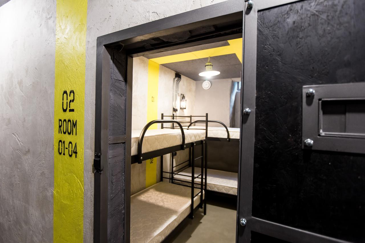 بيت شباب Lviv Loft Prison المظهر الخارجي الصورة